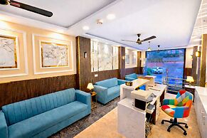 Hotel TJS Royale