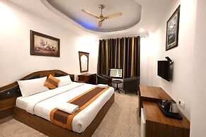 Hotel TJS Royale