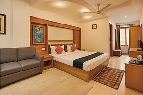 Hotel TJS Royale