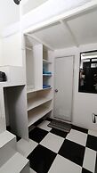 Kamar Keluarga Semanan Syariah