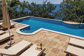 Pietra Mare Apartments