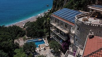 Pietra Mare Apartments