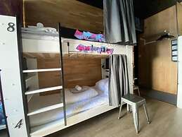 Time Hostel CITY