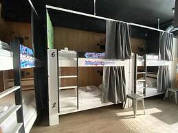 Time Hostel CITY