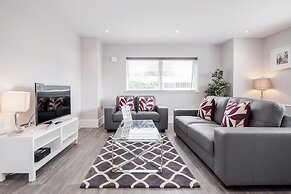 Roomspace Apartments -The Legacy