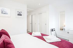 Roomspace Apartments -The Legacy