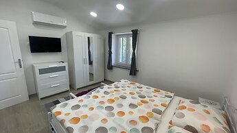 Villa Lenny