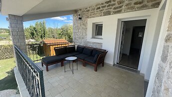 Villa Lenny