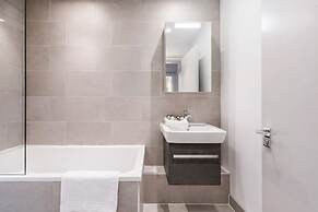 Roomspace Apartments -The Quadrant