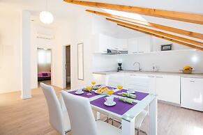 City Apartments Lani