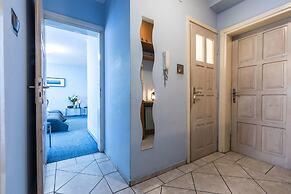 Liberta Inn