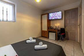 Liberta Inn