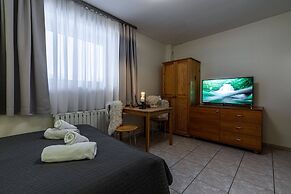 Liberta Inn