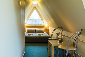 Liberta Inn