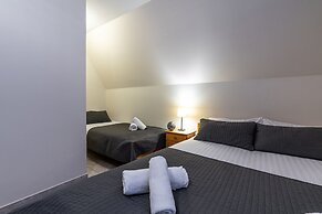 Liberta Inn