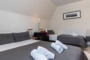 Liberta Inn
