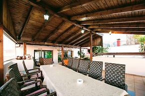 Zygos Apartments