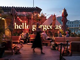 Gorgeous George by Design Hotels