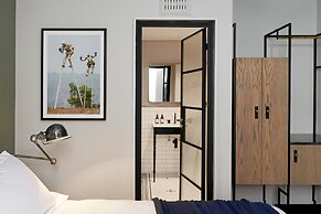 Gorgeous George by Design Hotels