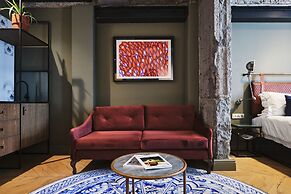 Gorgeous George by Design Hotels