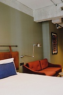 Gorgeous George by Design Hotels