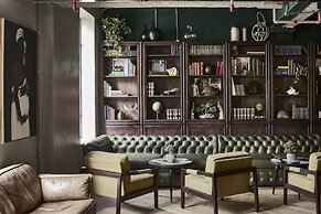 Gorgeous George by Design Hotels