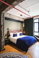 Gorgeous George by Design Hotels