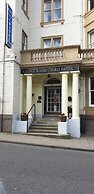 George and Abbotsford Hotel