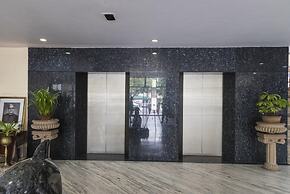 Woodlands Hotel