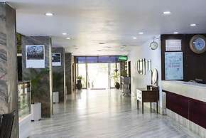 Woodlands Hotel