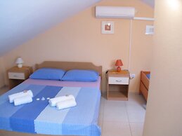 Apartments Srkoc