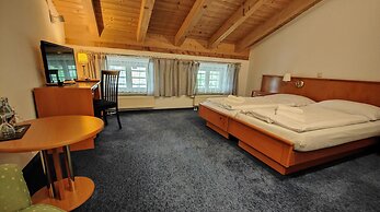 A8 Hotel im Darchinger Hof, Bed & Breakfast