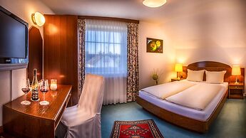Hotel Kalenborner Hoehe