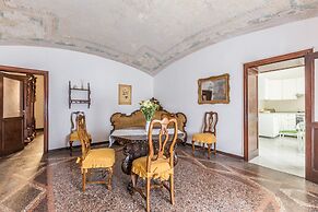 San Mamolo Retreats