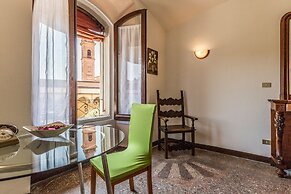 San Mamolo Retreats