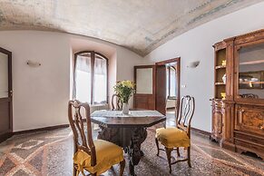 San Mamolo Retreats