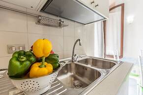 San Mamolo Retreats