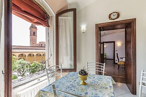 San Mamolo Retreats
