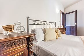 San Mamolo Retreats