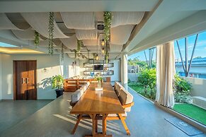 The Ocean Views Luxury Villas & Apartment