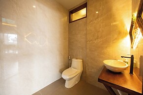 The Ocean Views Luxury Villas & Apartment