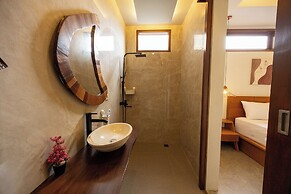 The Ocean Views Luxury Villas & Apartment