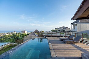 The Ocean Views Luxury Villas & Apartment