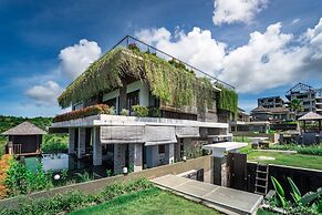 The Ocean Views Luxury Villas & Apartment