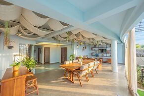The Ocean Views Luxury Villas & Apartment