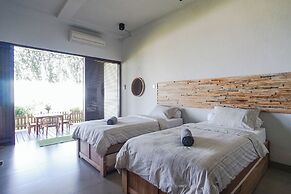 The Ocean Views Luxury Villas & Apartment