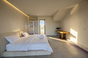 The Ocean Views Luxury Villas & Apartment