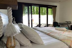 The Ocean Views Luxury Villas & Apartment