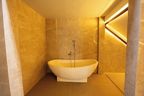 The Ocean Views Luxury Villas & Apartment