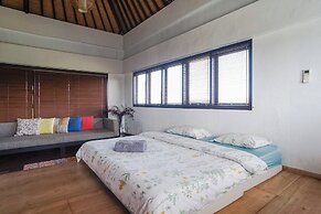The Ocean Views Luxury Villas & Apartment